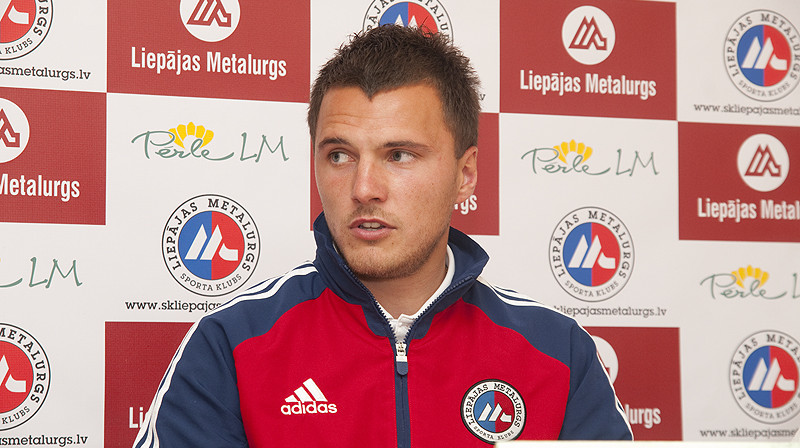 Dmitrijs Kalašņikovs