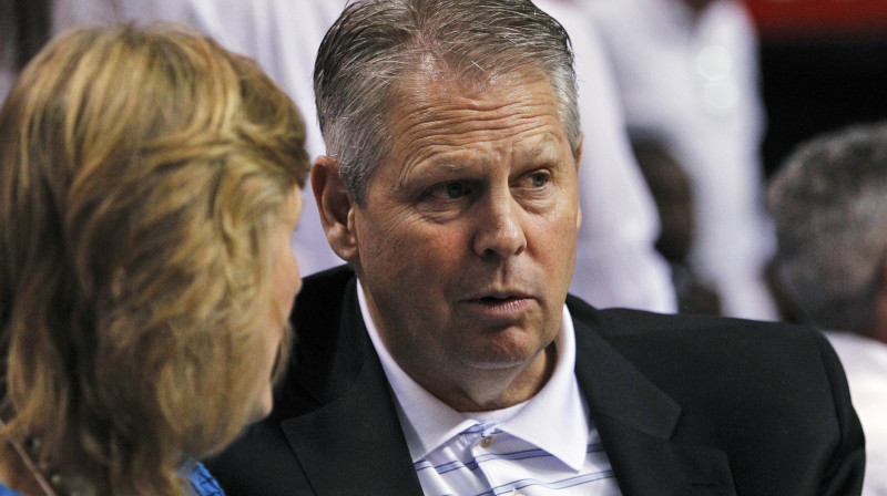 Denijs Eindžs uzskata, ka "Celtics" darīja visu iespējamo, lai Rejs Alens paliktu komandas rindās
Foto: AP/Scanpix