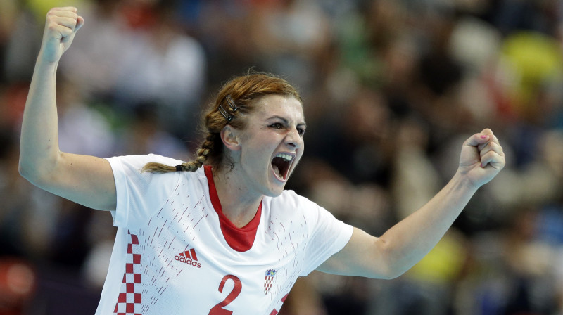 Miranda Tatari (Horvātija) svin vārtu guvumu
Foto: AP/Scanpix