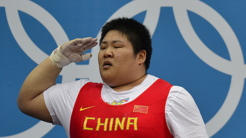 Olimpiskā čempione, olimpiskā un pasaules rekordiste svarcelšanā Lulu Žou (Ķīna) 
Foto: AFP/Scanpix