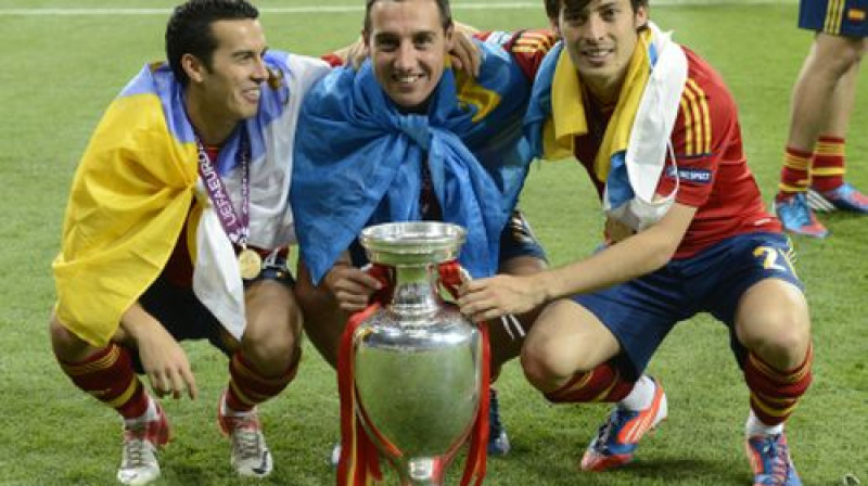 Divkārtējais Eiropas čempions Santi Kasorla (vidū)
Foto: AFP/Scanpix