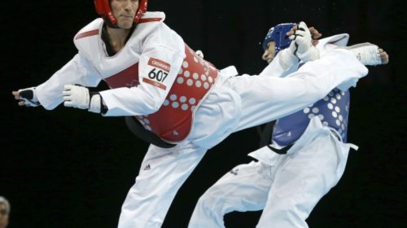 Sebastjans Eduardo Krismaničs (no kreisās)
Foto: AFP/Scanpix