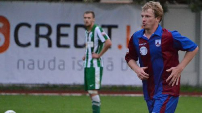 Oļegs Malošenoks (''FK Jelgava'')
Foto: M.Jankovskis, Sportacentrs.com