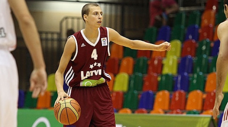 Ventspilnieks Toms Leimanis uzvarā pār Turciju guva 14 punktus
Foto: Mārtiņš Sīlis, www.fibaeurope.com