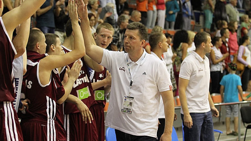 Latvijas U18 izlase: solis pretim ceturtdaļfinālam.
Foto: FIBA Europe (Mārtiņš Sīlis)