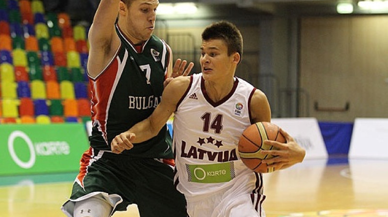Izlases vadība cer, ka spēlē pret Slovēniju komandai varēs palīdzēt uzbrucējs Ivars Žvīgurs
Foto: Mārtiņš Sīlis, www.fibaeurope.com