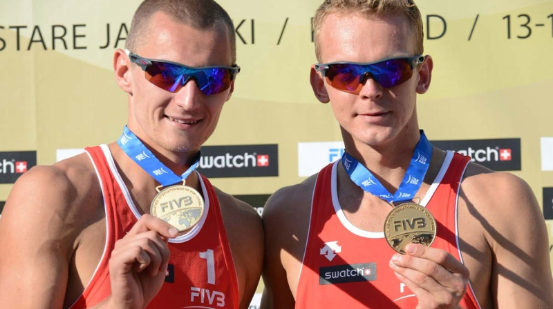 Mārtiņš Pļaviņš un Jānis Šmēdiņš
Foto: fivb.org