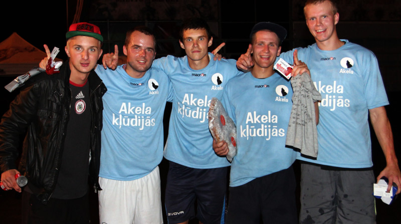 15. augusta "Ghetto Football" čempioni - "Akela kļūdijās"
Foto: Renārs Buivids