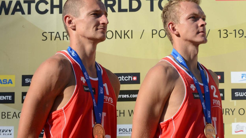Mārtiņš Pļaviņš un Jānis Šmēdiņš
Foto: fivb.org