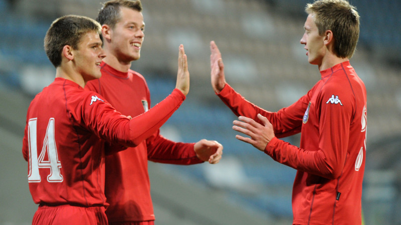 Rīgas "Skonto" 
Foto: Romāns Kokšarovs, Sporta Avīze, f64