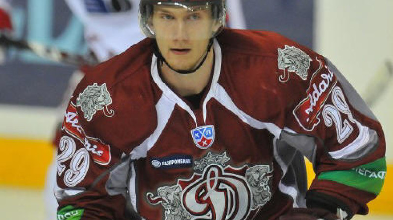 Ainars Podziņš Dinamo ierindā 2011. gada play off. Foto: Romualds Vambuts, Sportacentrs.com