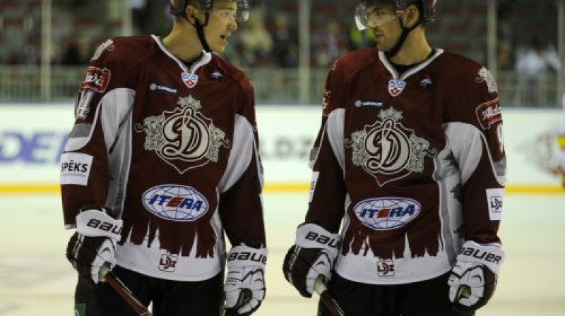 Oskars Cibuļskis un Krišjānis Rēdlihs
Foto: Romāns Kokšarovs, Sporta Avīze, f64