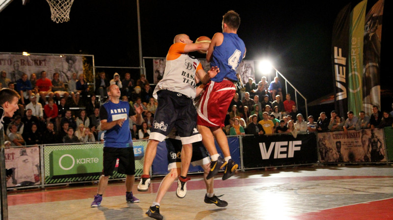 "Ghetto Basket" finālā daudzo skatītāju klātbūtnē "Armet" uzveica "Baltic Casting Agency"
Foto: Renārs Buivids