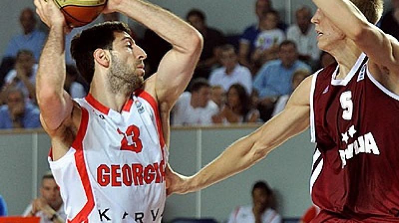 Gruzijas spēka uzbrucējs Tornike Šengelija spēlē pret Latviju
Foto: Lasha Kuprashvili, www.fibaeurope.com