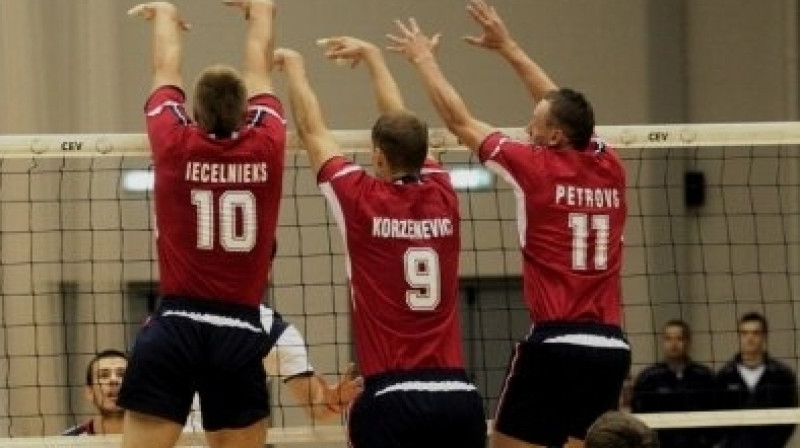 Latvijas volejbola izlases bloks
Foto: I. Veiliņš