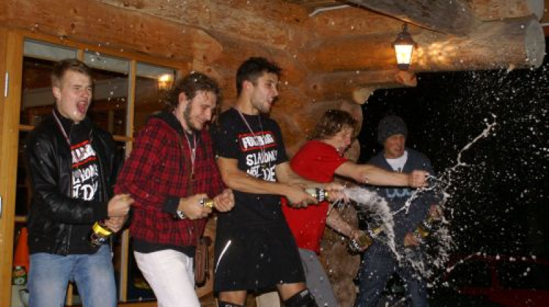 Nobrauciena laureāti