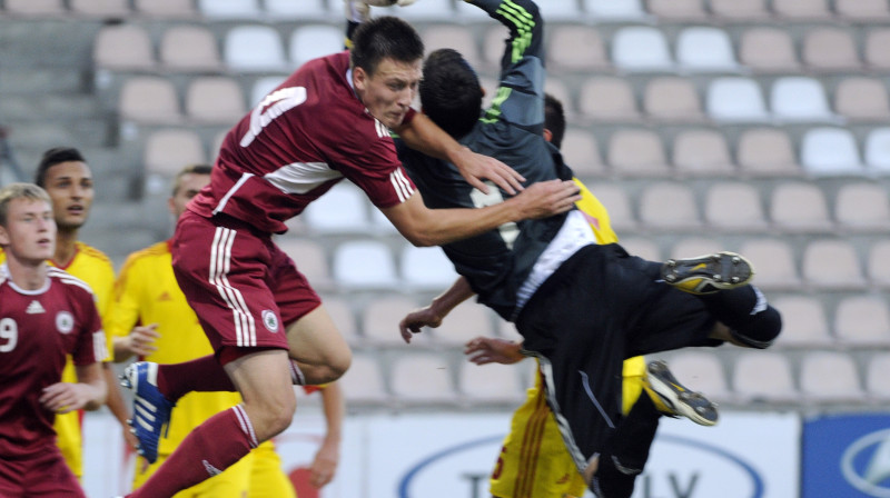 Latvijas U-21 izlase bīstamus uzbrukumus aizvadītajā kvalifikācijas ciklā veidoja reti. Foto: Romāns Kokšarovs, "Sporta Avīze"