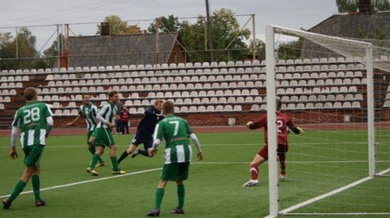 Epizode no "BFC Daugavas" un "Metta-2 Salaspils" spēles
Foto: nasha.lv