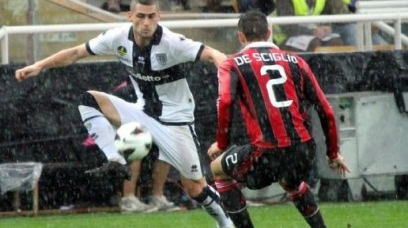 Rosi un de Siljo uz pielijušā laukuma.
Foto: Lapresse/Scanpix