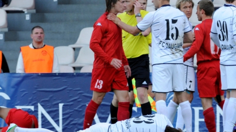 Šādi beidzās "Skonto" un Daugavpils "Daugavas" iepriekšējā tikšanās Rīgā
Foto: Romāns Kokšarovs (f64)