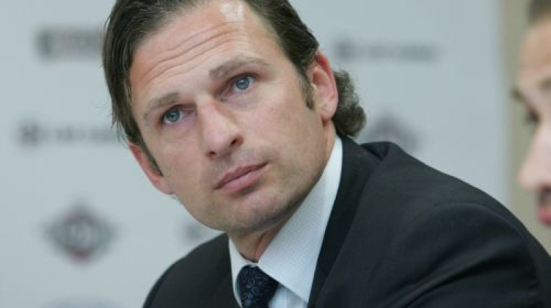 Rietumu līderes "Lev" ģenerālmenedžeris Normunds Sējējs augstus mērķus nestāda - vispirms jātiekot izslēgšanas spēlēs
Foto: Lauris Vīksne, f64