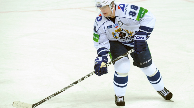 Jakubs Petružaleks šodien guva savus septītos vārtus jaunajā KHL sezonā
Foto: Itar-Tass/Scanpix