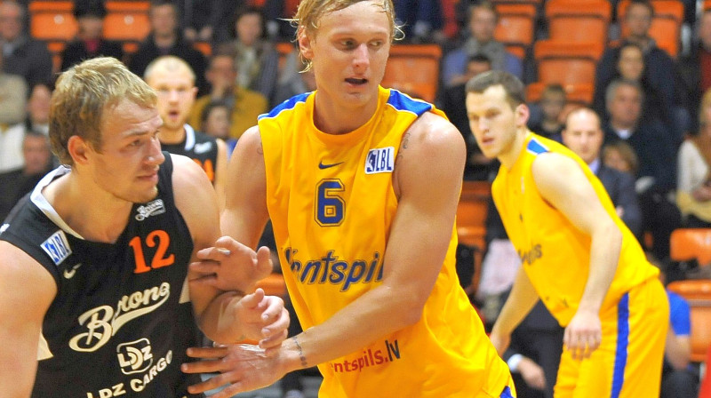 Jānis Timma: 15 punktu un 19(!) atlēkušo bumbu izbrukuma spēlē ar Tallinas TTU.
Foto: bkventspils.lv