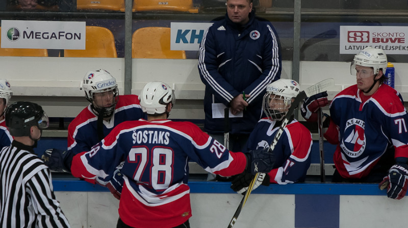 ''Metalurgs-2'' šodien varēja svinēt devīto uzvaru aizvadītās 10 spēlēs MHL-B grupā.
Foto:skliepajasmetalurgs.lv
