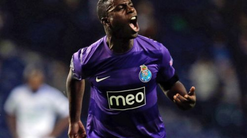 "Porto" pirmo vārtu autors Silveštre Varela
Foto: AP/Scanpix