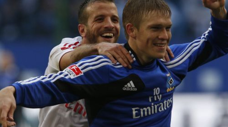 Rafaels van der Vārts un Artjoms Rudņevs
Foto: AP/Scanpix