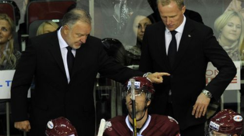 Peka Rautakalio un Artis Ābols
Foto: Romāns Kokšarovs, Sporta Avīze, f64