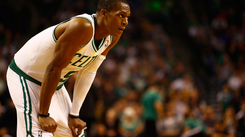 Reižons Rondo sezonas sākumā demonstrējis komandas līdera cienīgu sniegumu
Foto: AFP