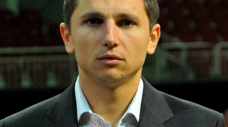 U18 izlases galvenais treneris Nikolajs Mazurs