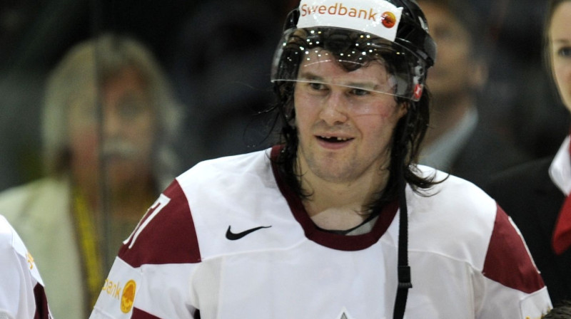 Aleksandrs Ņiživijs
Foto: Romāns Kokšarovs, Sporta Avīze, f64