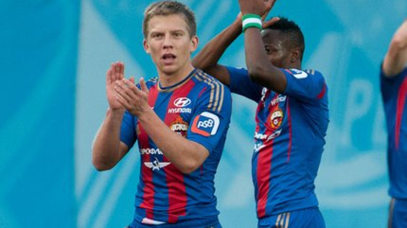 Cauņa (priekšplānā) un Ahmeds Musa
foto: pfk.cska.com
