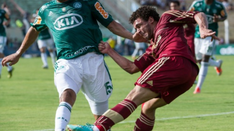 Kadrs no "Palmeiras" spēles ar čempioni "Fluminense".
Foto: AFP Photo/Scanpix