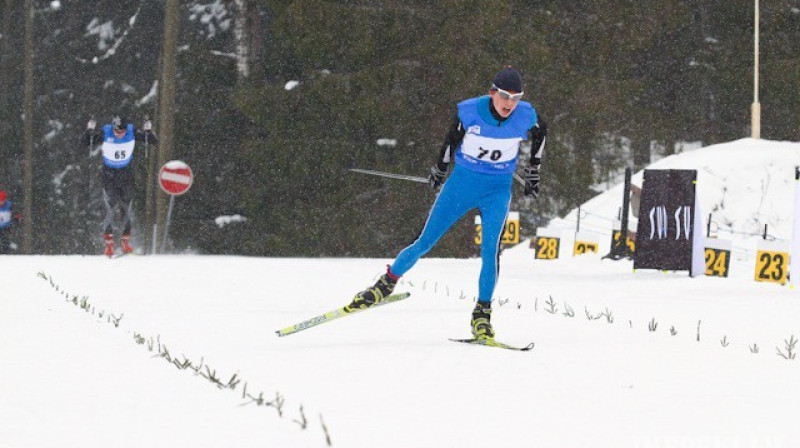 Indulis Bikše katru gadu progresē un sāk mīt uz papēžiem pieaugušo grupas pārstāvjiem. Foto:Infoski.lv