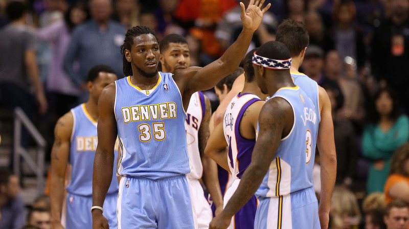Kenets Farīds (#35) sezonas sākumā bijis izteikts "Nuggets" vienības līderis
Foto: AFP