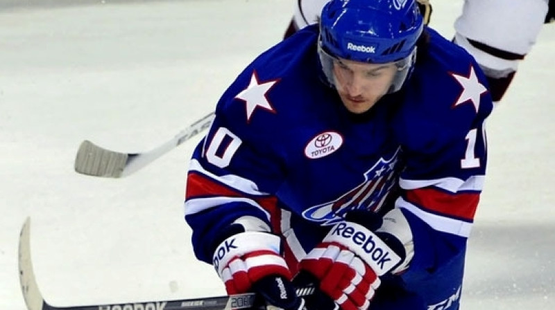 Braiens Flinns šajā spēlē izcēlās ar "hat trick"
Foto: sportsnet.ca