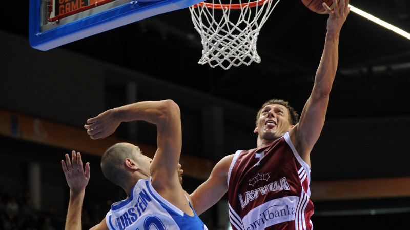 Jānis Blūms 
Foto: Romāns Kokšarovs, Sporta Avīze, f64