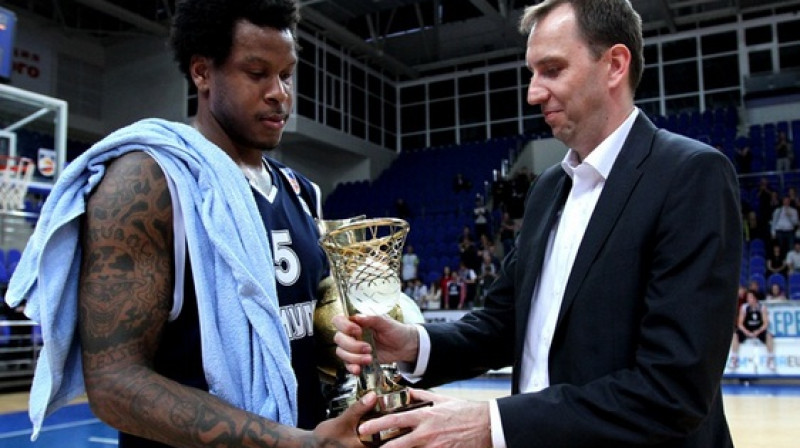 Pagājušās sezonas rezultatīvākais spēlētājs Krievijā - Devons Džefersons 
Foto: pbleague.ru