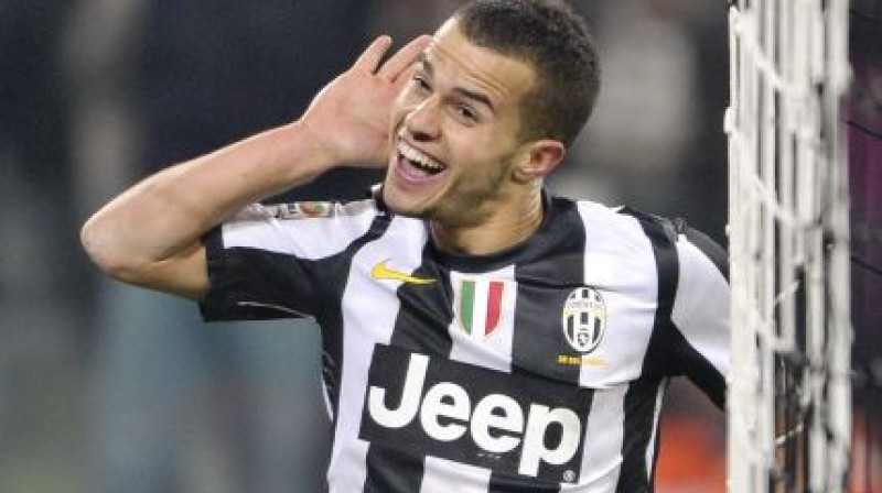 Sebastians Džovinko priecājas par gūtajiem vārtiem
Foto: digitale/Scanpix