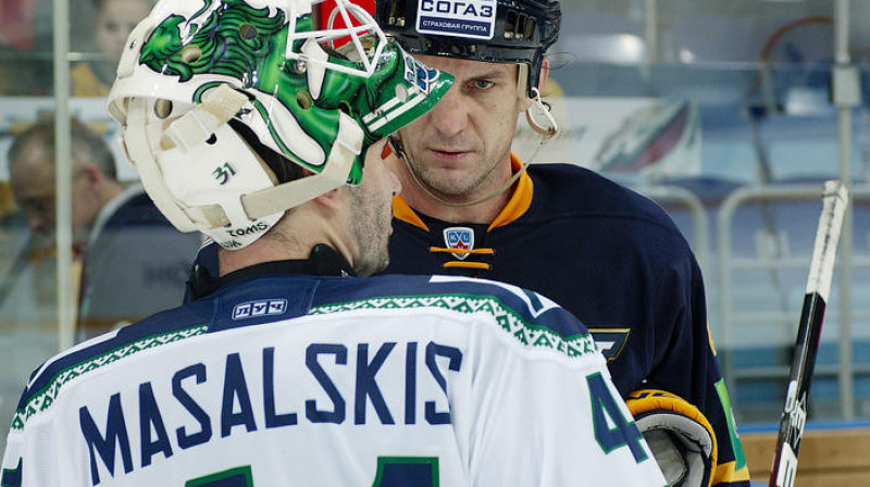 Edgars Masaļskis un Sandis Ozoliņš kā atslēgas figūras "citos" klubos. Foto: atlant-mo.ru