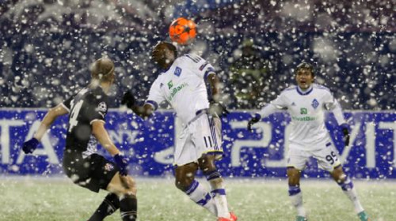 Spēles sākums Zagrebā tika aizkavēts sniegputeņa dēļ
Foto: AFP/Scanpix