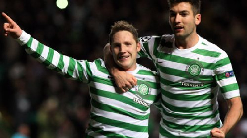 Glāzgovas "Celtic" līksmo pēc 1/8 finālu nesošajiem vārtiem
Foto: AP/Scanpix
