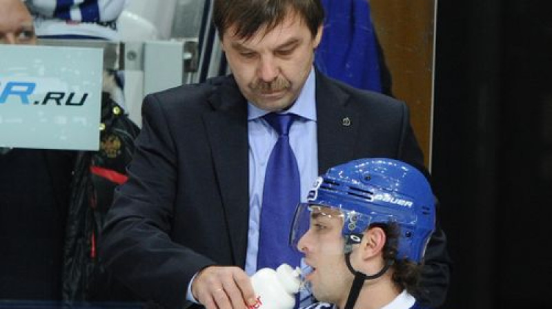 Oļegs Znaroks un Mihails Aņisins
Foto: ITAR-TASS / Scanpix