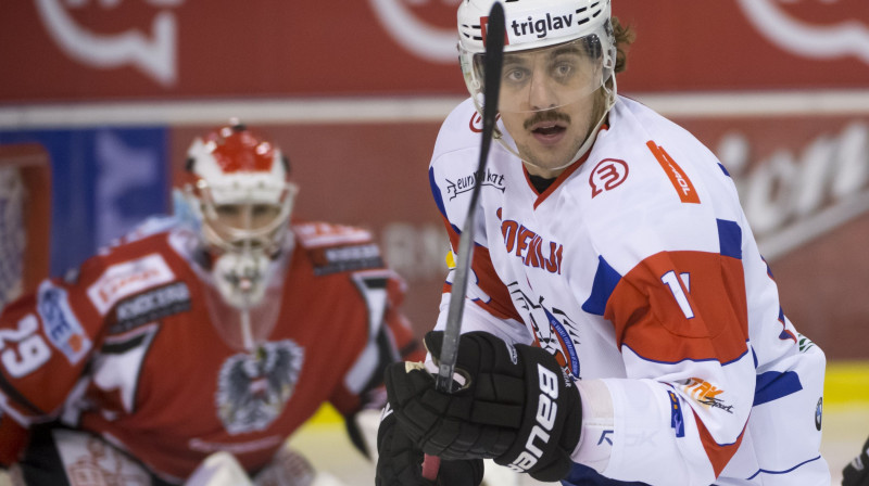 Jūnijā Anže Kopitars palīdzēja Losandželosas "Kings" izcīnīt pirmo Stenlija kausu kluba vēsturē, bet šovakar uzbrucējs centīsies likt šķēršļus Latvijai ceļā uz pirmo uzvaru Francijā....