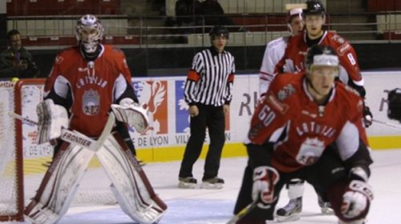 Priekšplānā Juris Štāls
Foto: Gaetan Boucheret, hockeyhebdo.com