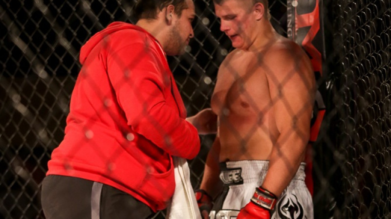 Oļegs Jemeļjanovs
Foto: fightclub.lv