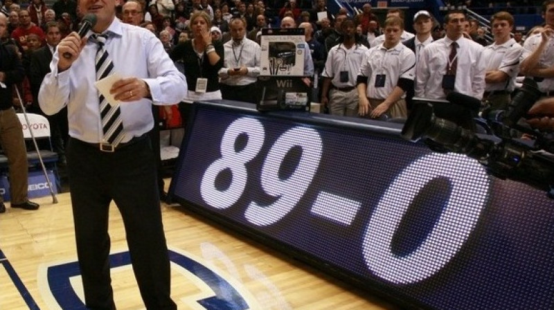 "UConn Huskies" un ASV valstsvienības galvenais treneris Džīno Oriemma (Geno Auriemma)
Foto: AFP/Scanpix